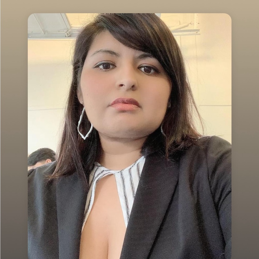 Meet your Posher, Tania
